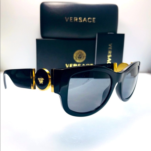 Versace | Accessories | Black 4372 Gb81 55 Grey Polarized Lens 